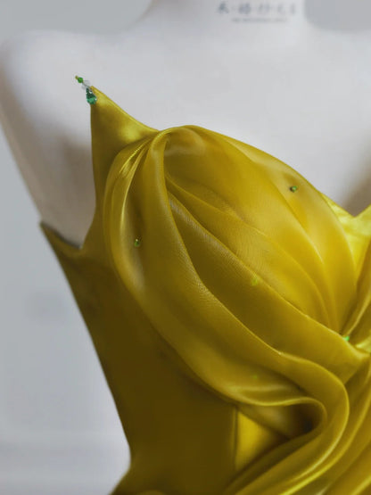 Chic Yellow Satin Sweetheart Neck A-Line Sweet 16 Dress Gorgeous Formal Evening Gowns ED02189