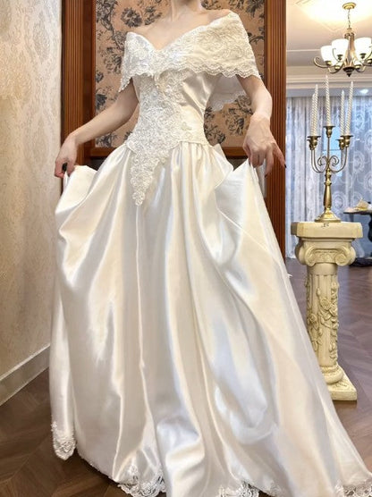 Royal Pearl White Off-the-shoulder Satin Lace Beaded A-Line Vintage Wedding Dress HZ1024