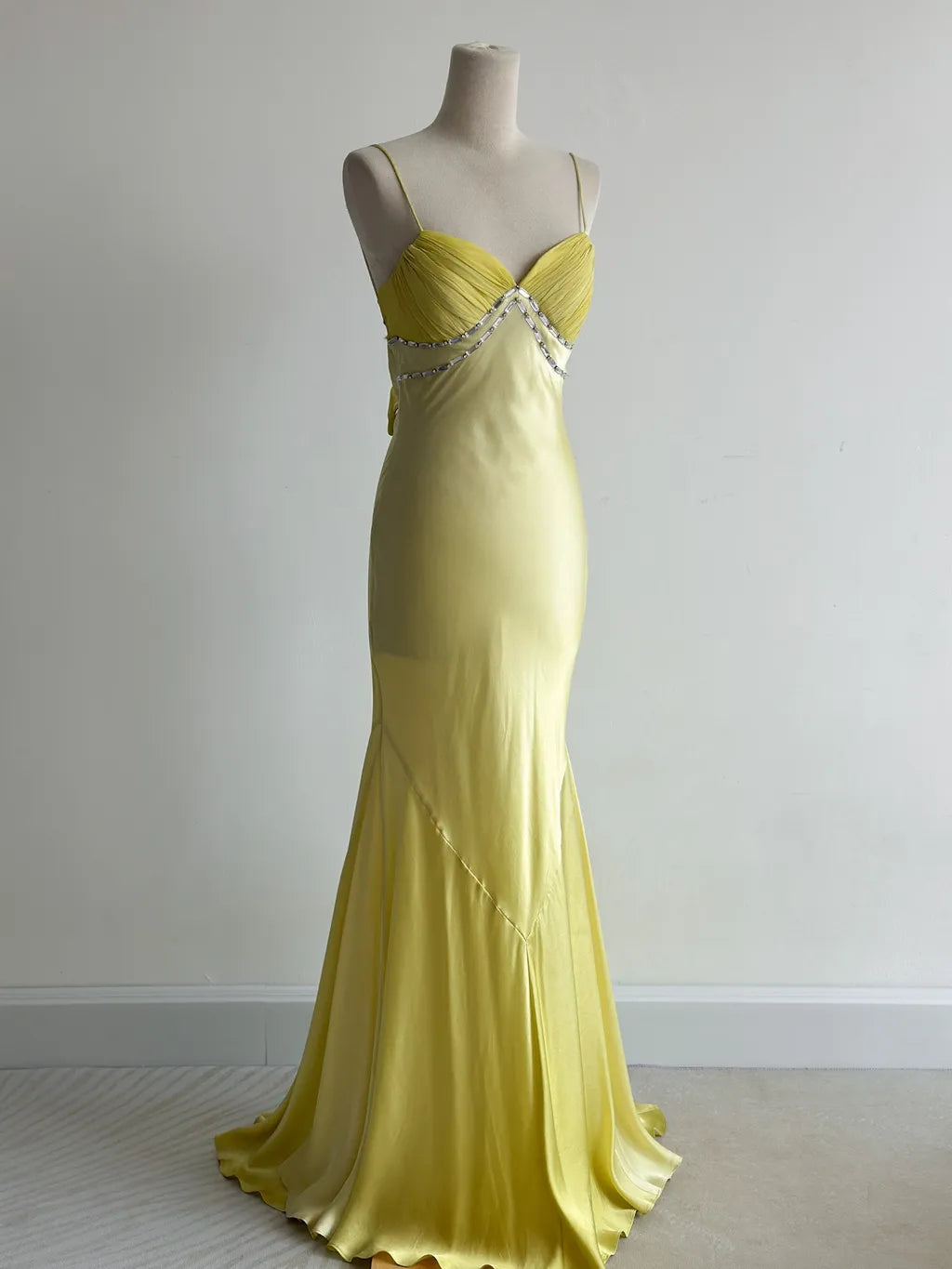 Yellow Formal Dresses Spaghetti Straps Satin Mermaid Long Prom Dresses HZ1024