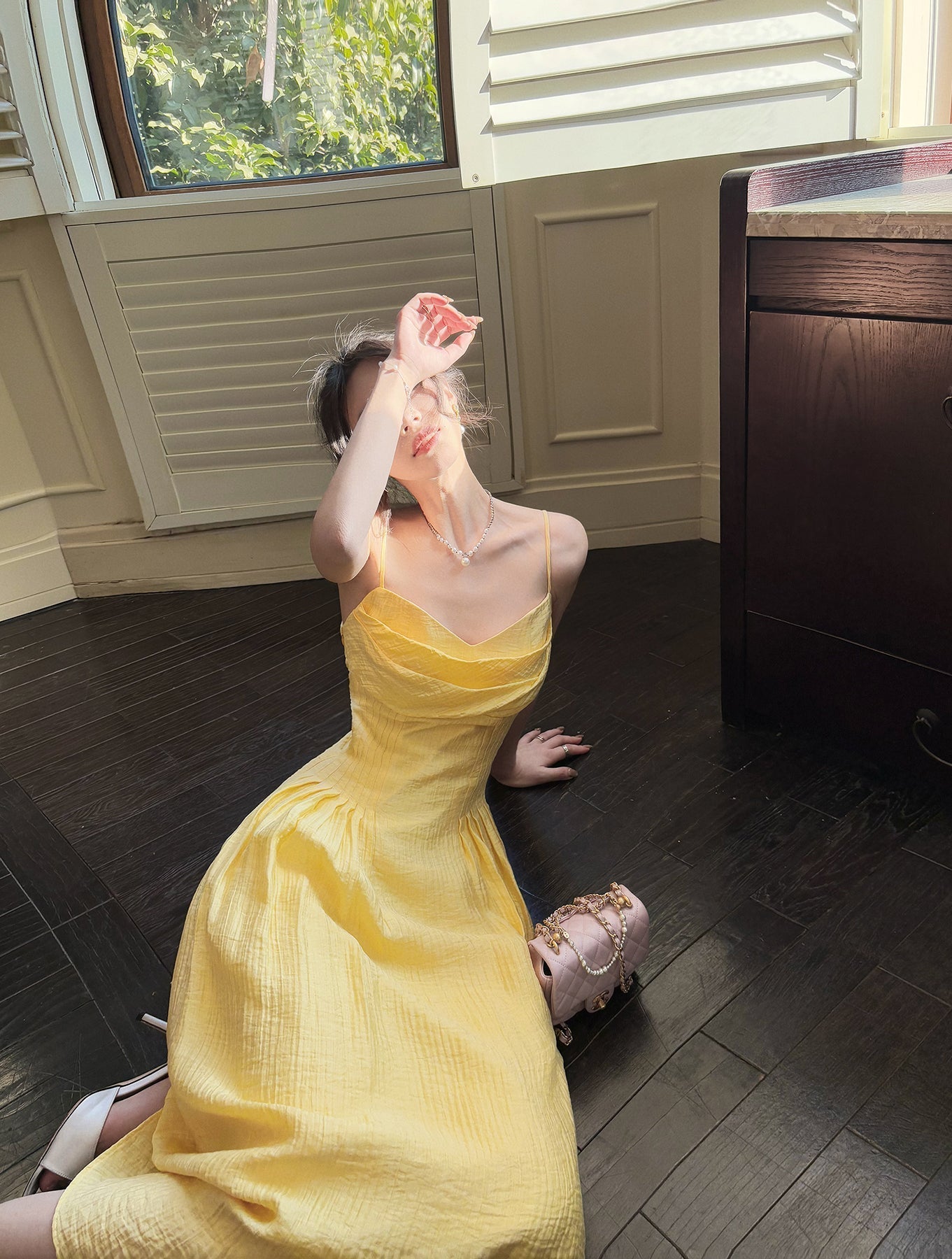 Butter Yellow Spaghetti Strap A-Line Birthday Dress Elegant Backless Party Dress HZ1024
