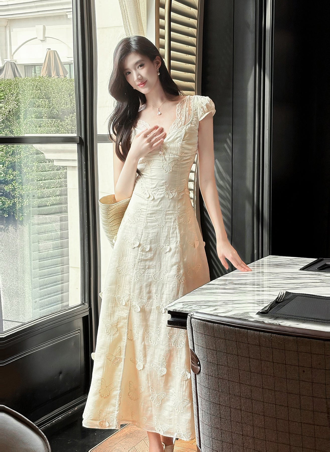 Butterfly Embroidery Dress French Summer Vacation Waist Gentle Dress HZ1024