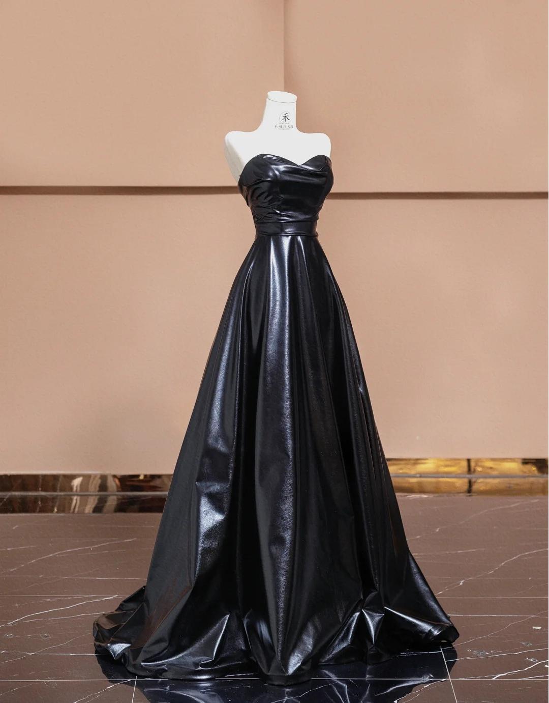 Black Sweetheart Neck A-Line Satin Long Prom Dresses Formal Evening Gowns HZ1024
