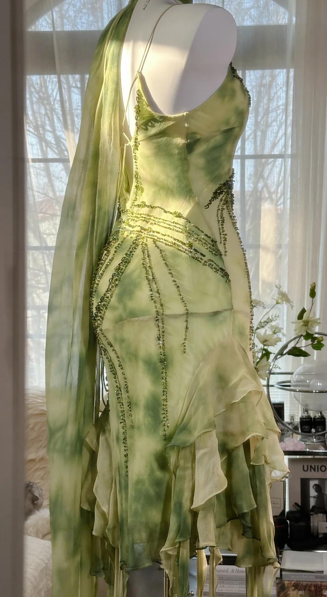 Gorgeous Green Spaghetti Straps Sheath Party Dresses Chiffon Beaded Short Y2K Prom Dresses ED02388