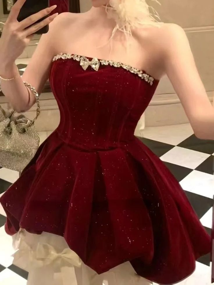 Gorgeous Red Velvet A-Line Strapless Homecoming Dress Tulle Two-Piece Short Prom Dresses with Bow ED02396