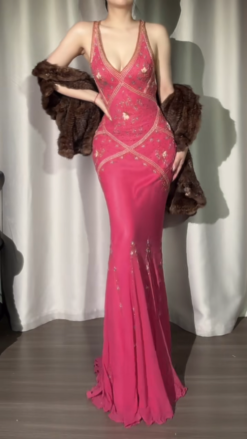 Elegant Hot Pink V-neck Mermaid Chiffon Beaded Applique  Prom Dresses Vintage Backless Evening Gowns ED02403