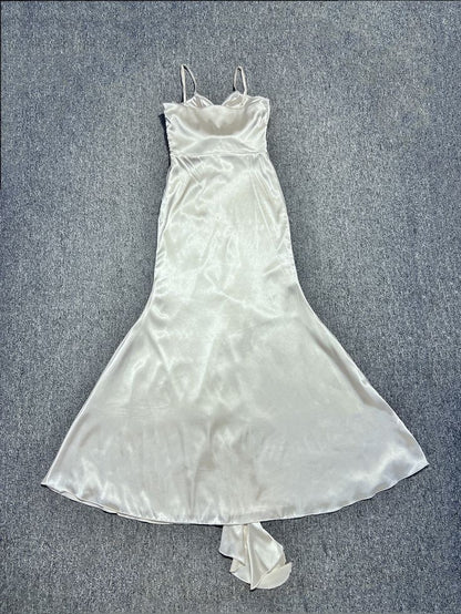 Elegant Off-White Mermaid Party Dress Spaghetti Straps Satin Prom Dresses ED02430