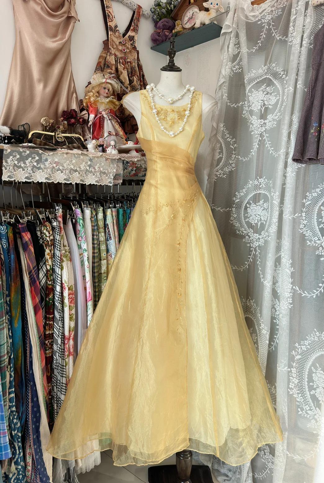 Butter Yellow Evening Gowns Round Neck A-Line Tulle Party Dress HZ1024