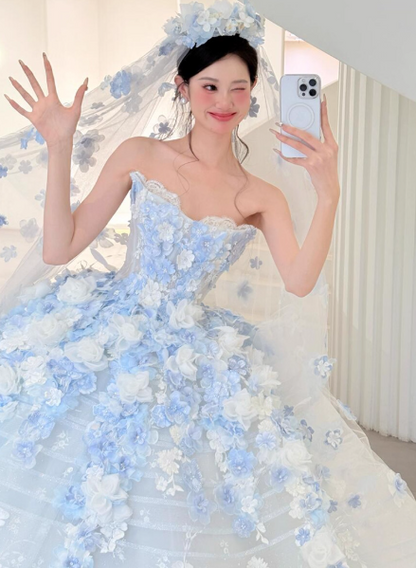 White Tulle Strapless A-Line 3D Applique Trailing Wedding Dress HZ1024