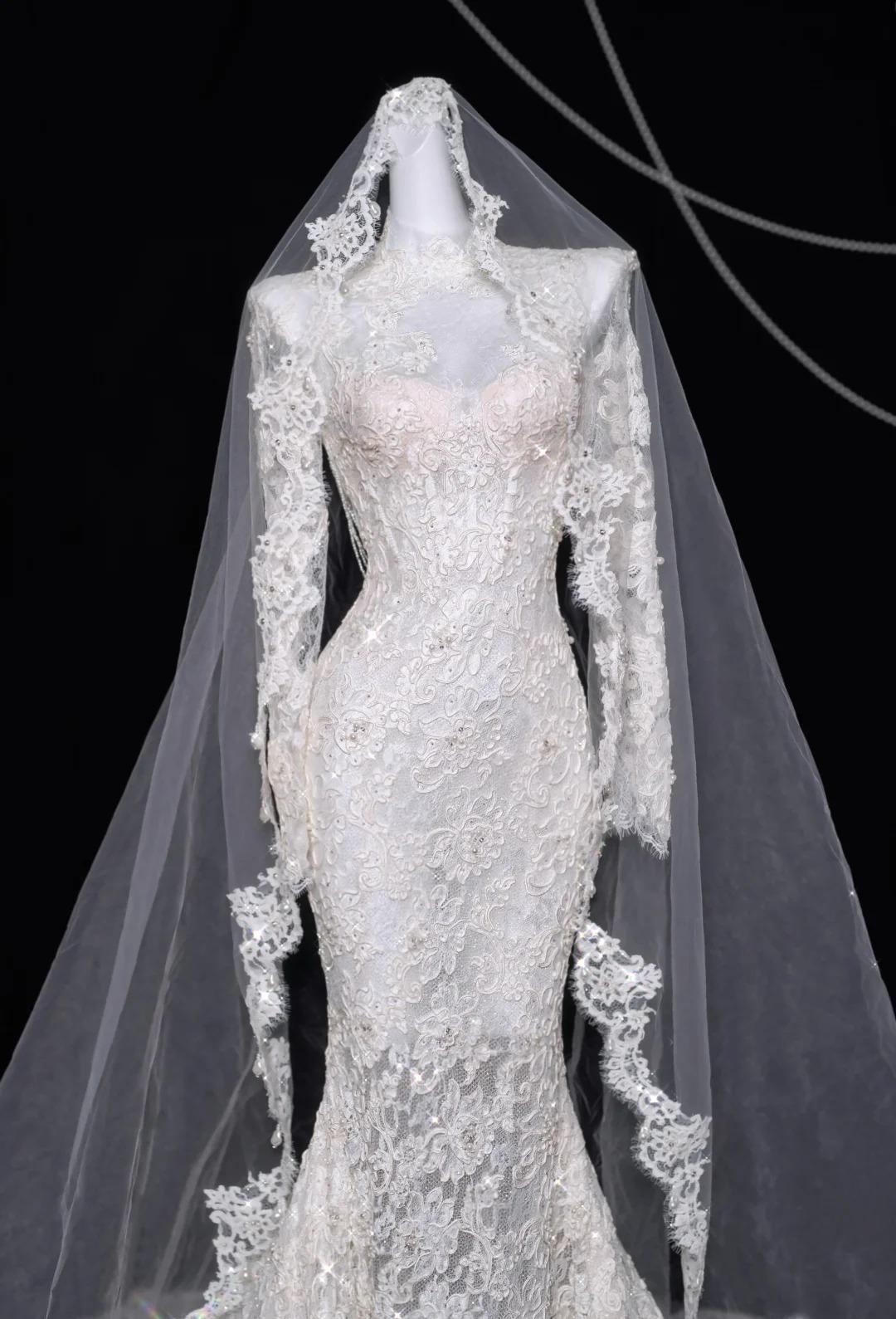 White Turtleneck Lace Beaded Mermaid Long Sleeve Trailing Wedding Dress HZ1024