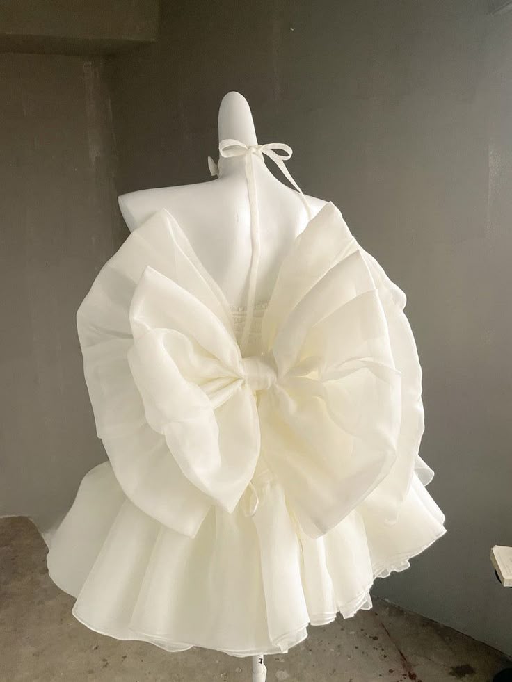 Off-White Strapless A-Line Tulle Short Prom Dresses Homecoming Dress HZ1024