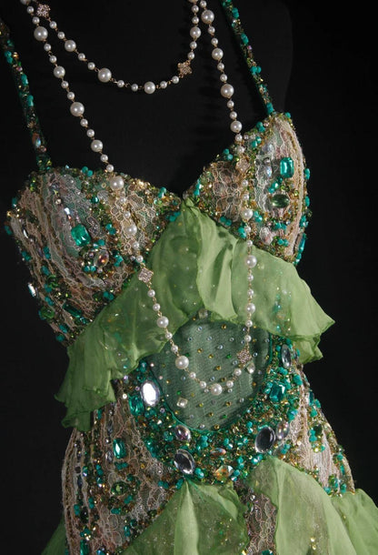 Gorgeous Green Spaghetti Straps Mermaid Beaded Tulle Long Prom Dresses Vintage Lace Evening Gowns ED02611