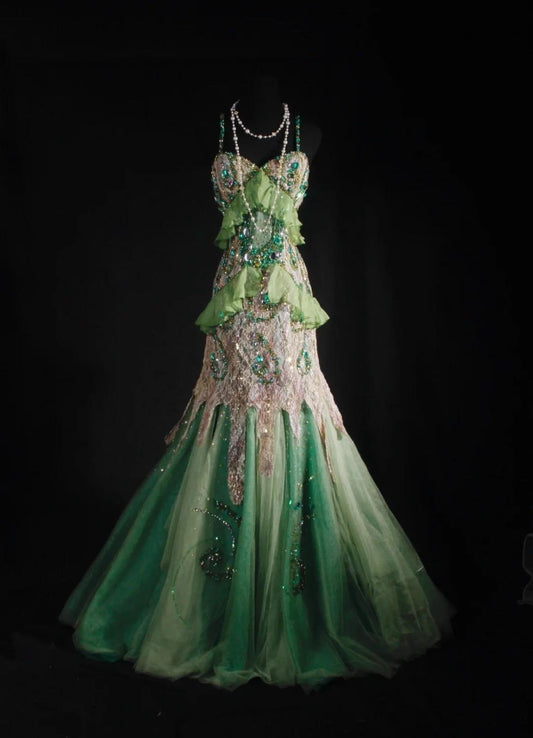 Gorgeous Green Spaghetti Straps Mermaid Beaded Tulle Long Prom Dresses Vintage Lace Evening Gowns ED02611