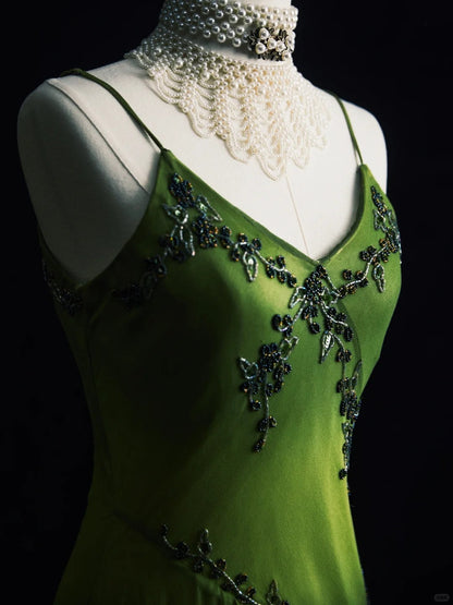 Vintage Green Spaghetti Straps Sheath Beaded Chiffon Long Prom Dresses with Slits ED02614