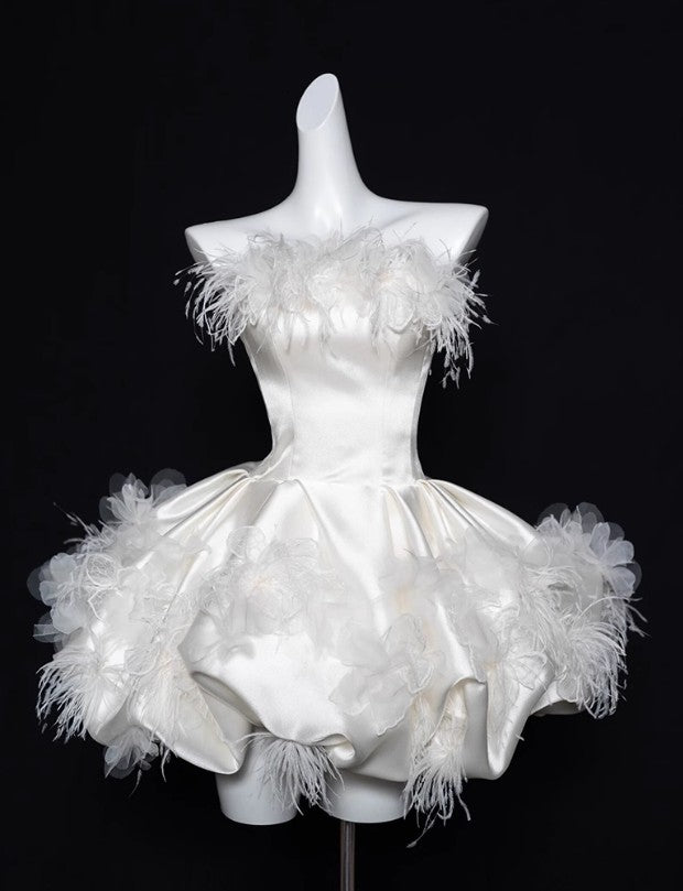 White Strapless A-Line Satin Short Prom Dresses Homecoming Dress HZ1024