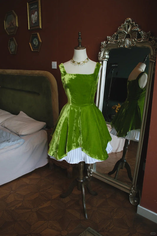 Green Square Neck A-Line Velvet Short Prom Dresses Homecoming Dress HZ1024