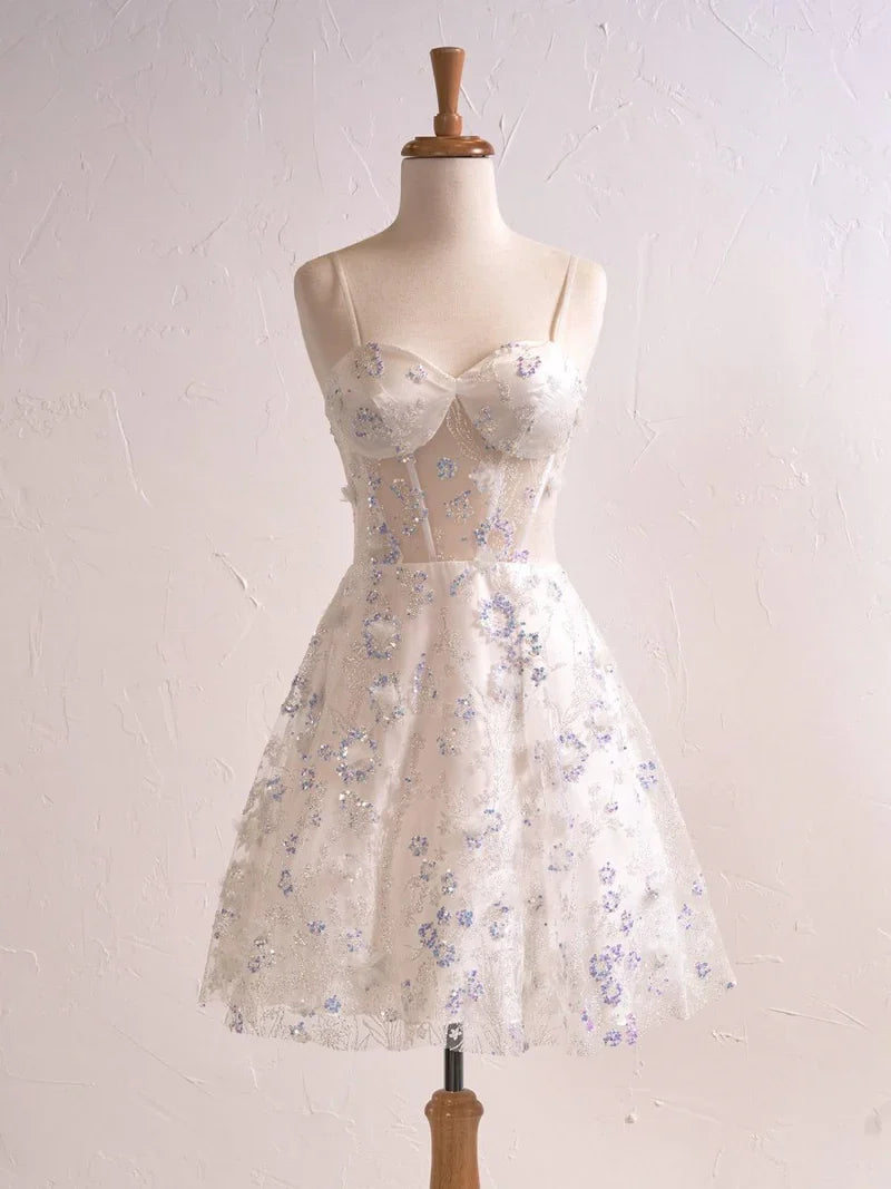 Gorgeous Lavender Spaghetti Straps A-Line Tulle Applique Short Prom Dresses Homecoming Dress with Sequins ED02634