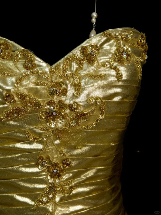 Gold Sweetheart Neck A-Line Homecoming Dress Satin Beaded Short Prom Dresses HZ1024
