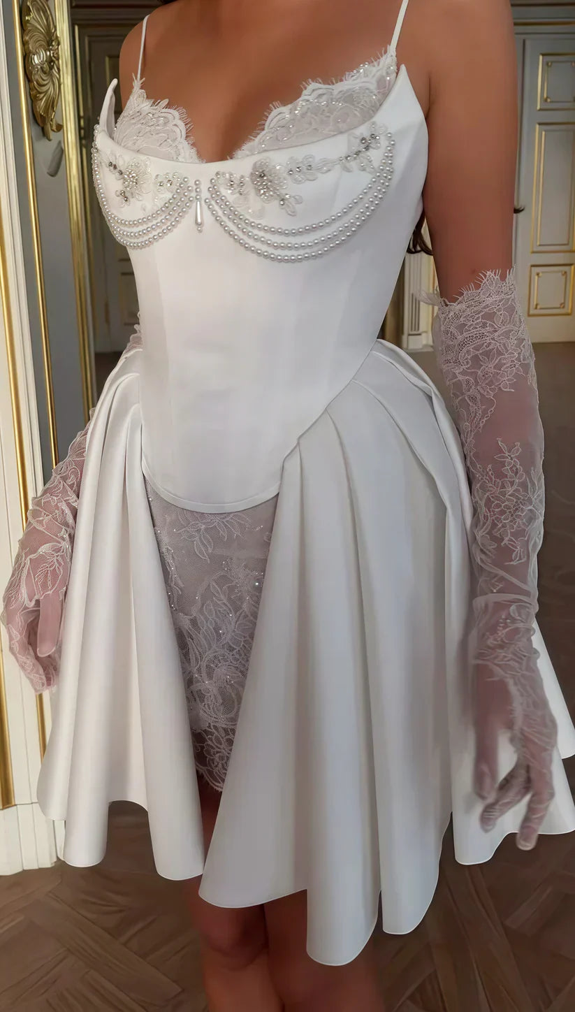 White Spaghetti Straps A-Line Satin Lace Short Wedding Dresses Homecoming Dresses with Pearls HZ1024