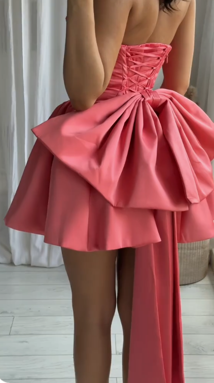 Hot Pink Strapless A-Line Satin Homecoming Dresses Short Prom Dresses with Bow HZ1024