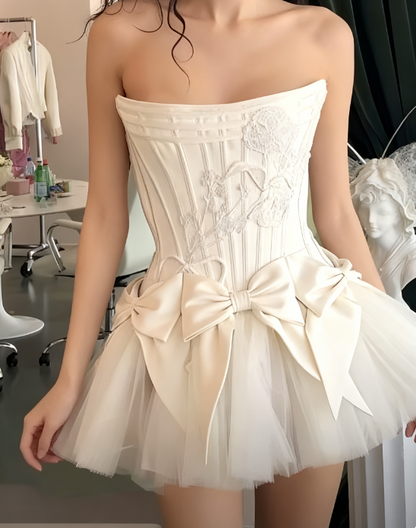 Elegant White Strapless A-Line Satin Tulle Short Prom Dresses Homecoming Dresses with Bow ED02778