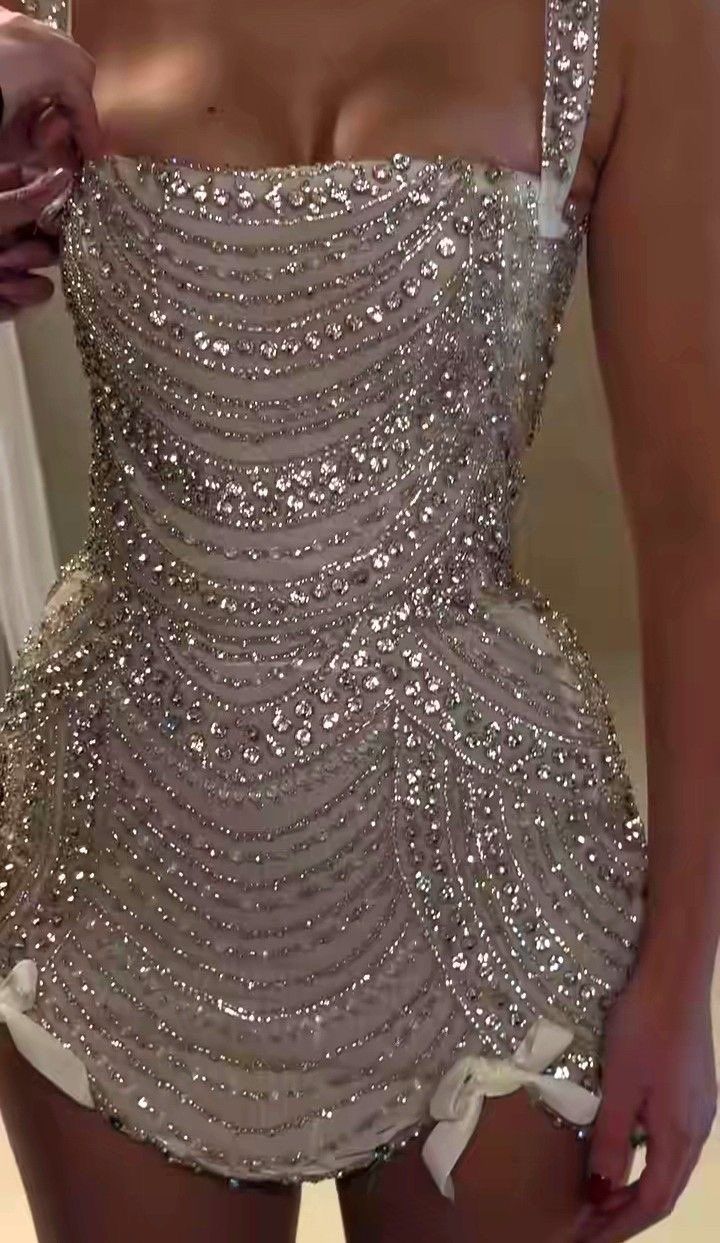 Stunning Spaghetti Straps Bodycon Birthday Dresses Beaded Short Prom Dresses Fashion Homecoming Dresses ED02793