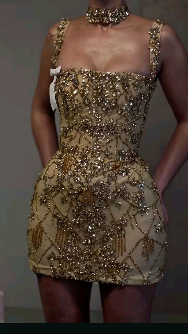Light Champagne Spaghetti Straps Bodycon Beaded Short Prom Dresses Homecoming Dresses with Rhinestones HZ1024