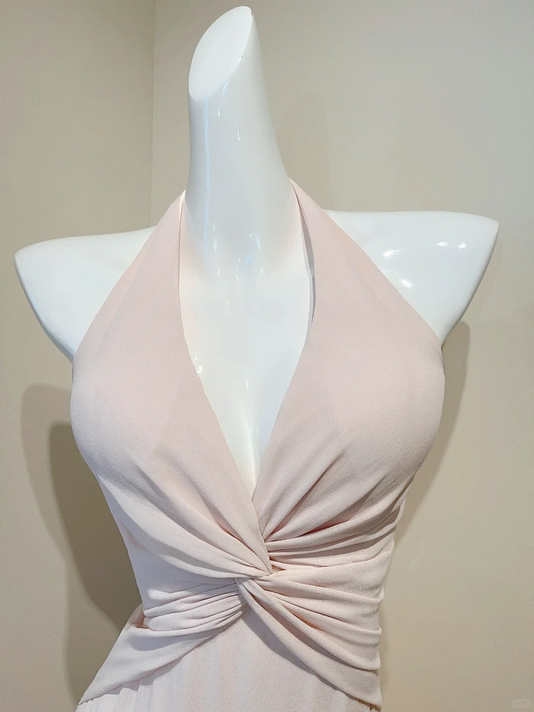 Sweet Pink V-neck Sheath Chiffon Prom Dresses Elegant Birthday Evening Gowns with Ruffles ED03100
