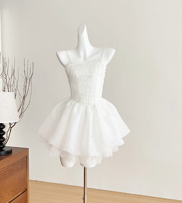 White Spaghetti Straps A-Line Tulle Beaded Short Prom Dresses Sweet 16 Dresses HZ1024