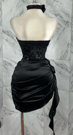 Black Sweetheart Party Dress A-Line Satin Applique Short Evening Dress Sexy Homecoming Dress HZ1024
