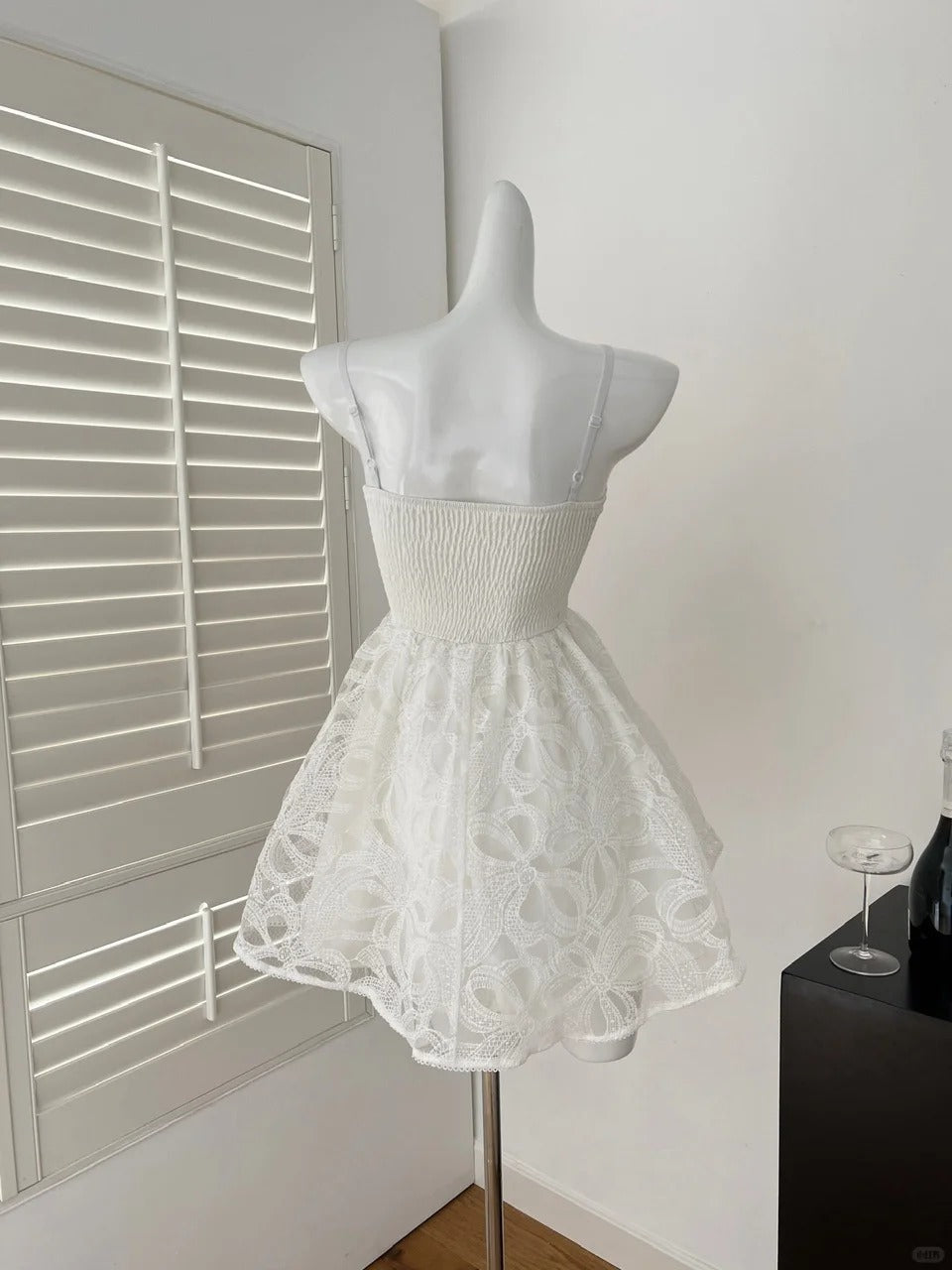 White Sweetheart Neck A-Line Lace Short Birthday Dress Pool Party Dress HZ1024
