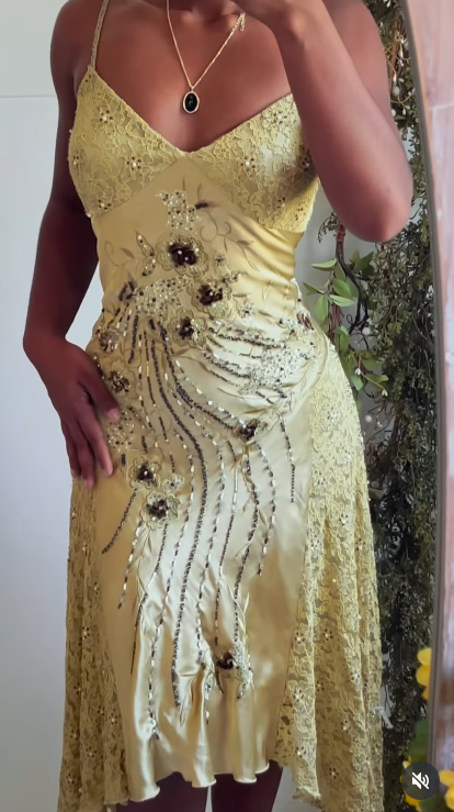 Y2K Yellow Spaghetti Straps Sheath Satin Lace Short Prom Dresses Formal Evening Gowns with Beading ED03213