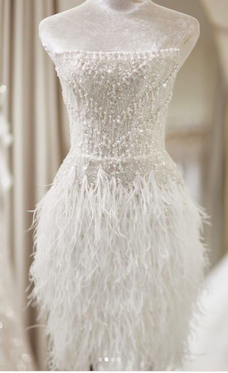 White Sheath Strapless Short Homecoming Dress, Elegant Beaded Wedding Dress HZ1024