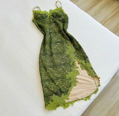 Elegant Green Spaghetti Strap Bodycon Lace Applique Short Evening Dress Birthday Party Dress ED03405