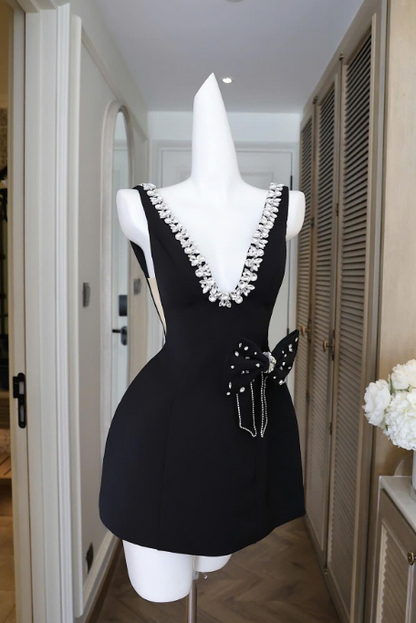 Black V-neck A-Line Satin Backless Short Homecoming Dress with Bow Party Dress HZ1024