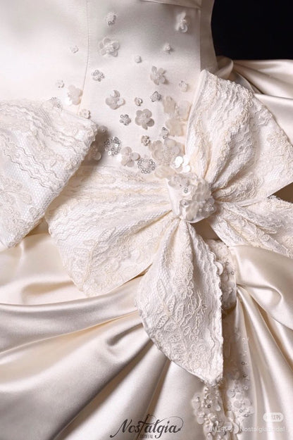 White Strapless A-Line Satin Bow Short Homecoming Dress Birthday Dress HZ1024