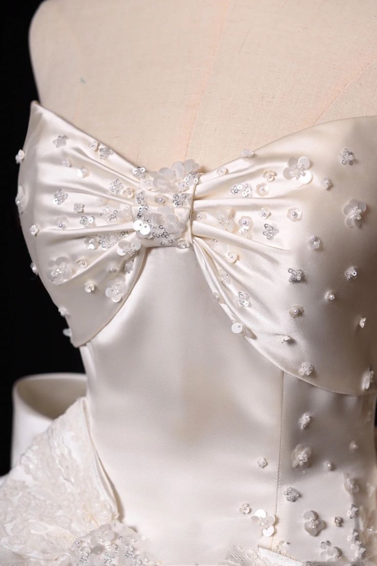 White Strapless A-Line Satin Bow Short Homecoming Dress Birthday Dress HZ1024