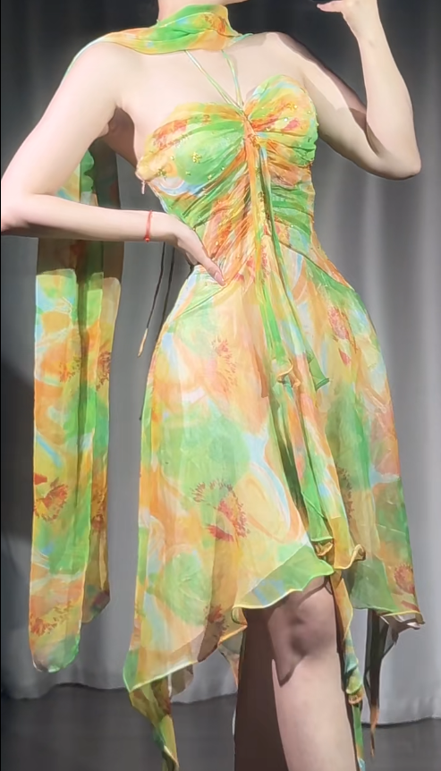 Green Halter Neck A-Line Tulle Short Birthday Dress Homecoming Dresses HZ1024