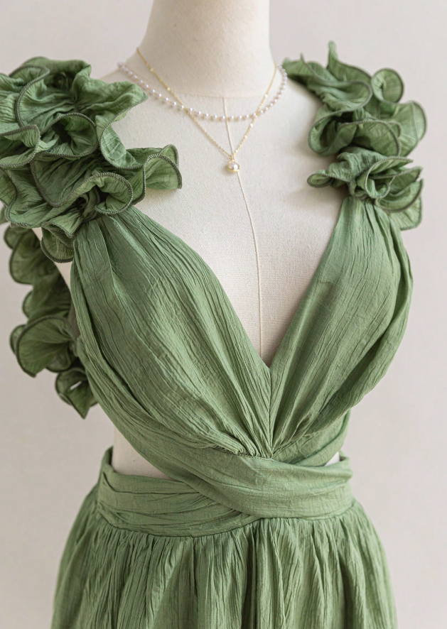 Green A-Line 8th Grade Homecoming Dress V Neck Backless Birthday Outfit Cute Cocktail Dress HZ1024