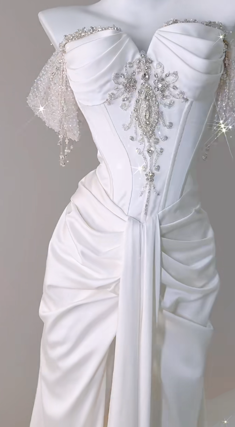 Off Shoulder Corset Sheath Evening Dress Eleagnt Beaded Satin Slit Long Prom Dress HZ1024
