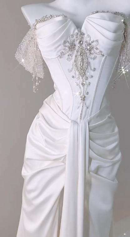 Sparkly Off Shoulder Corset Sheath Evening Dress Eleagnt Beaded Satin Slit Long Prom Dress ED03577