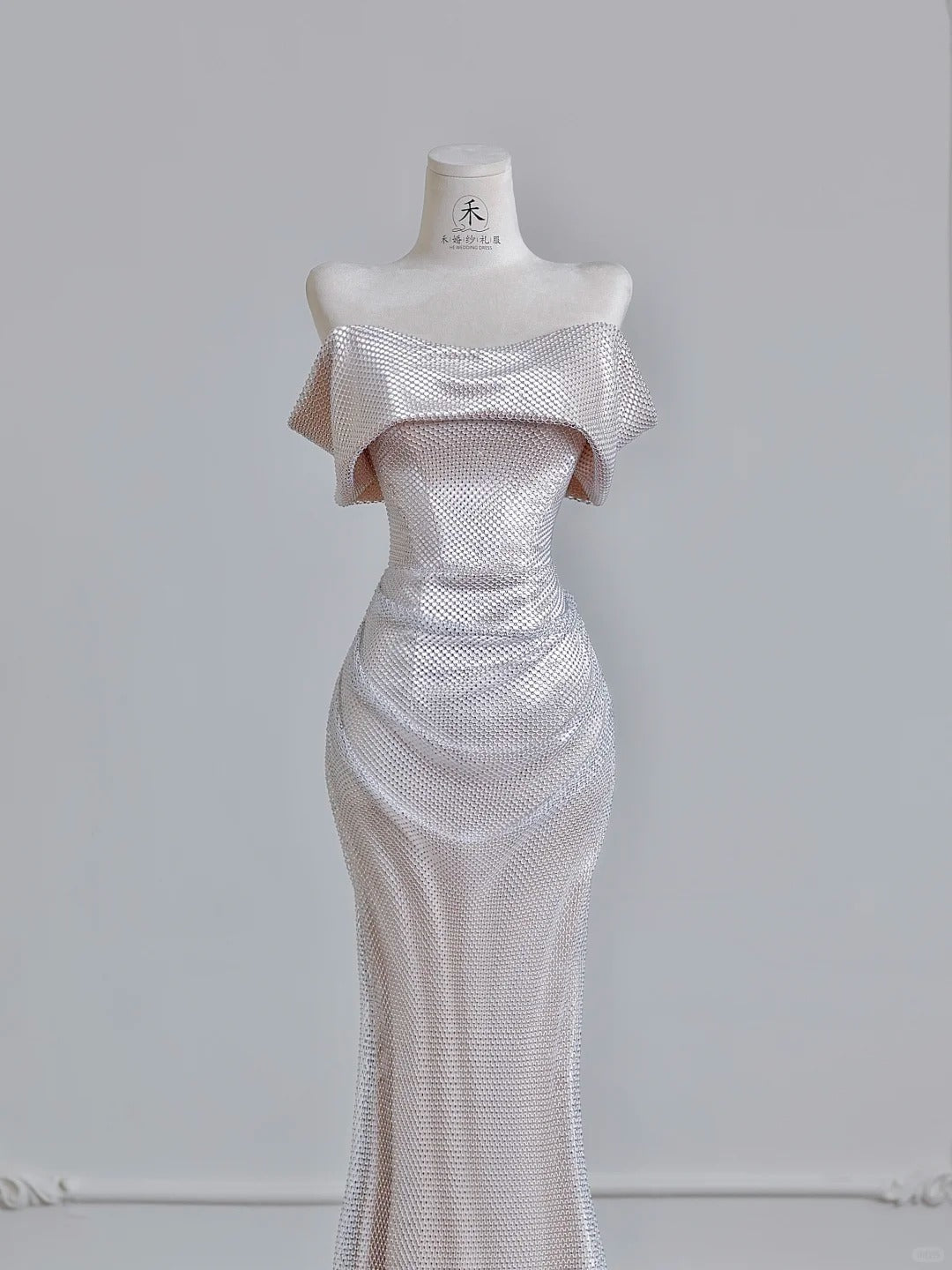 Modest Champagne Formal Dresses Mermaid Prom Dresses Elegant Metal Mesh Long Off-the-Shoulder Evening Gowns ED03623