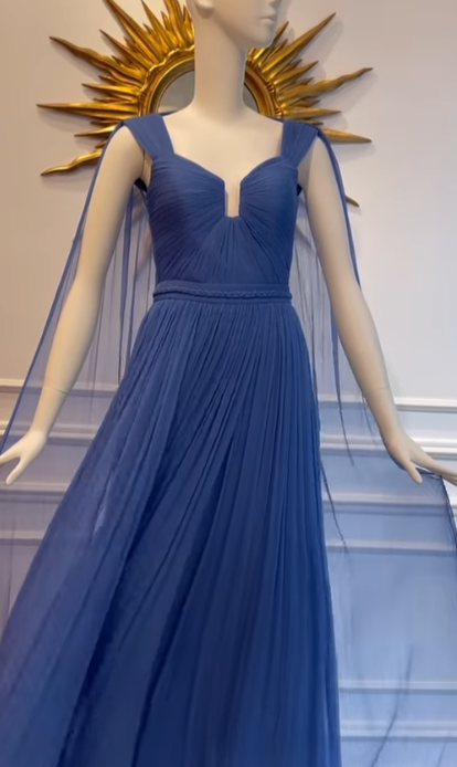 Elegant Blue V-neck A-Line Evening Gowns Stunning Chiffon Pleated Formal Dress Graduation Dress ED03674