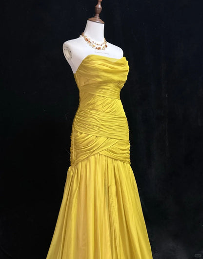 Elegant Yellow Mermaid Evening Gowns Strapless Tulle Long Prom Dresses Vintage Formal Dresses ED03686