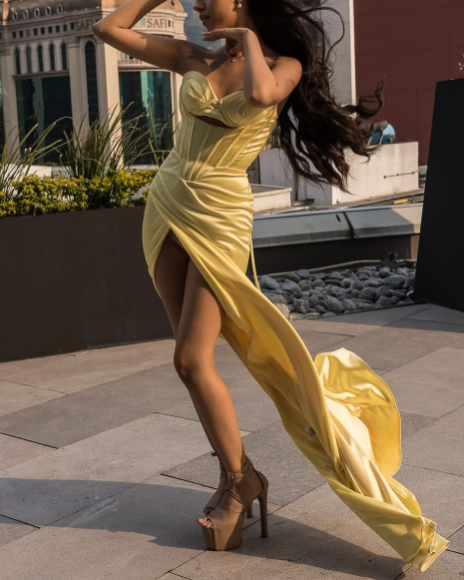 Fashion Yellow Sheath Formal Dress Elegant Strapless Satin Evening Gowns Slit Graduation Prom Dresses ED03690