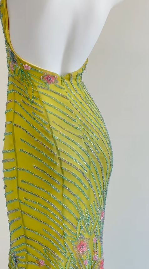 Vintage Yellow Memaid Formal Dress Elegant Beaded Halter Evening Gowns Backless Graduation Dress ED03692