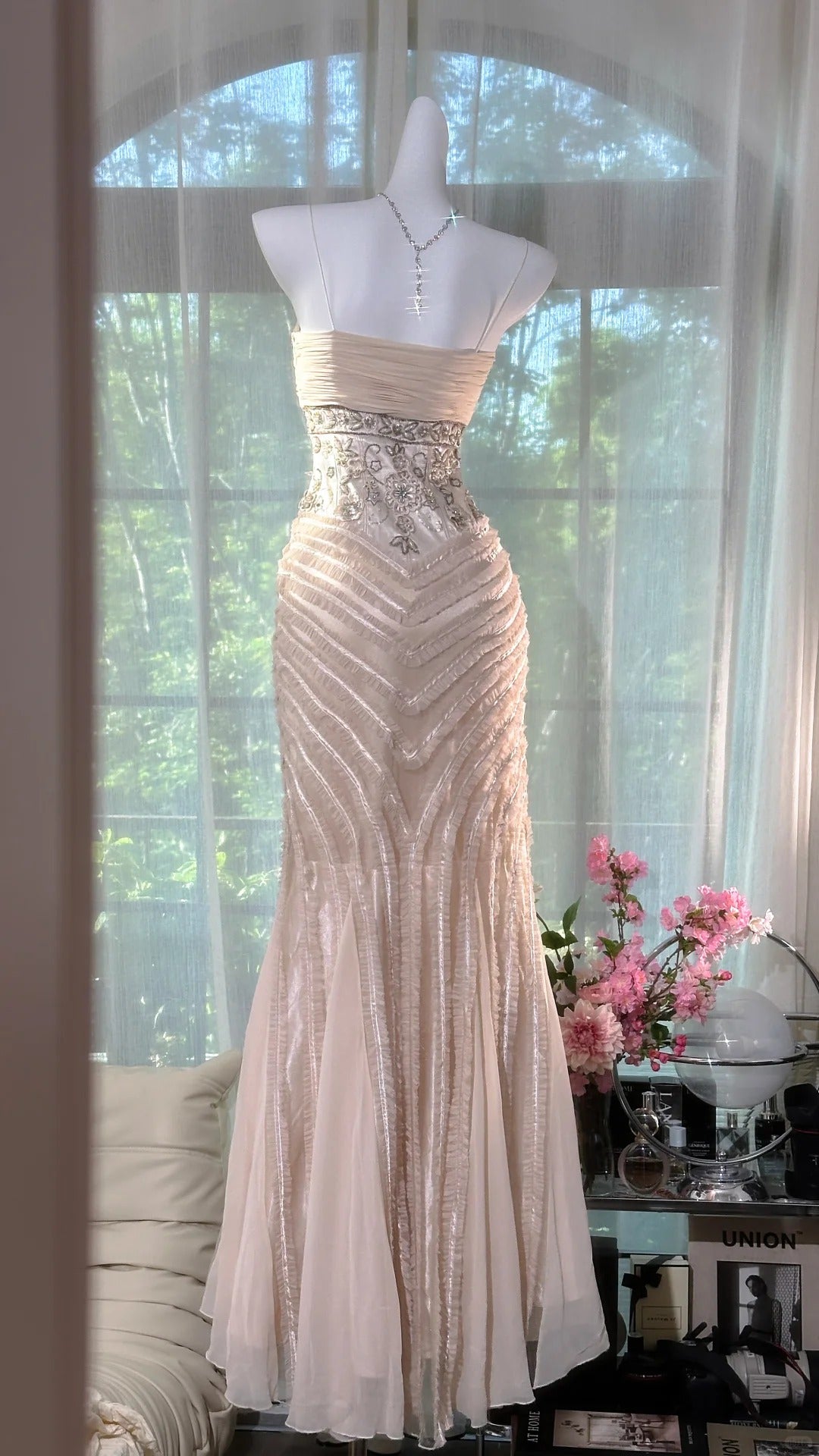 Vintage Light Champagne Mermaid Evening Gown Tulle Spaghetti Strap Appliqué Long Prom Dresses ED03697