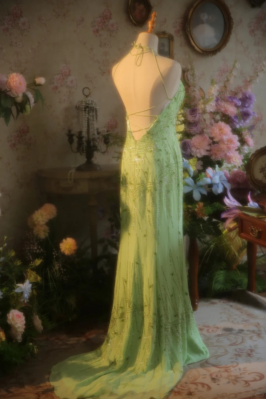 Fairytale Green Sheath Beaded Graduation Dress Spaghetti Straps Open Back Vintage Evening Gown 18th Birthday DressED03698