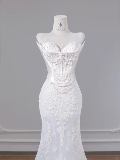 Elegant Sweetheart Ivory Bridal Dress Lace Appliqué Mermaid Wedding Dress Beaded Bridal Dress ED03699