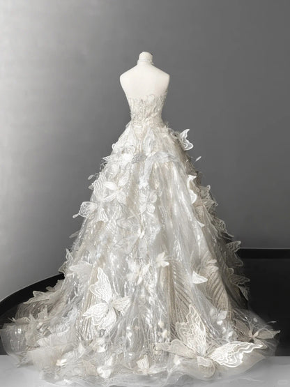 Elegant White A-Line Bridal Gown Strapless Beaded Sequin Wedding Dress Modest 3D Butterfly Bridal Dress ED03707