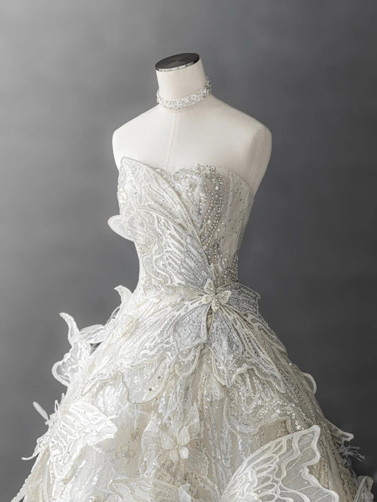 Elegant White A-Line Bridal Gown Strapless Beaded Sequin Wedding Dress Modest 3D Butterfly Bridal Dress ED03707